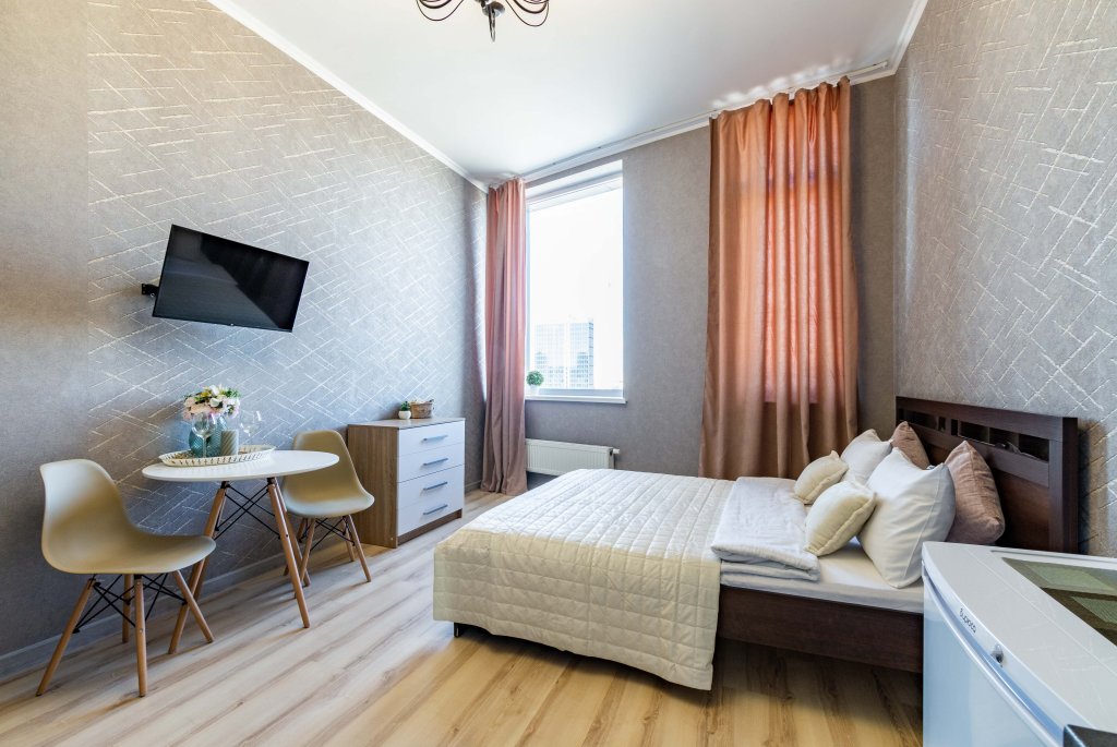 "RentHouse на Степана Разина" апарт-отель в Екатеринбурге - фото 6