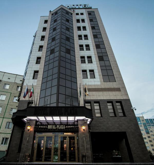 "Роял Плаза" отель в Нефтеюганске - фото 1