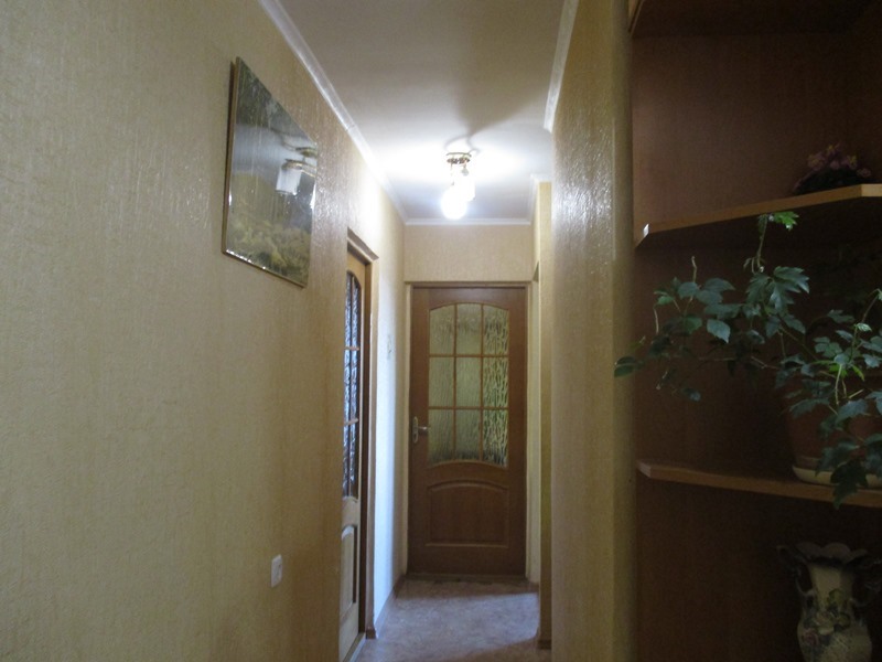 3х-комнатная квартира Подвойского 9 кв 100 в Гурзуфе - фото 1