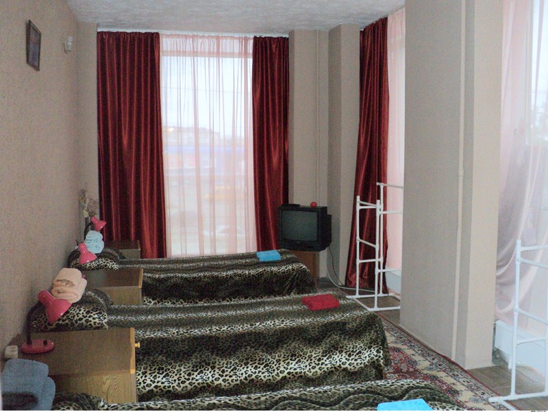 "Апарт-Вояж" мини-отель в Тюмени - фото 1