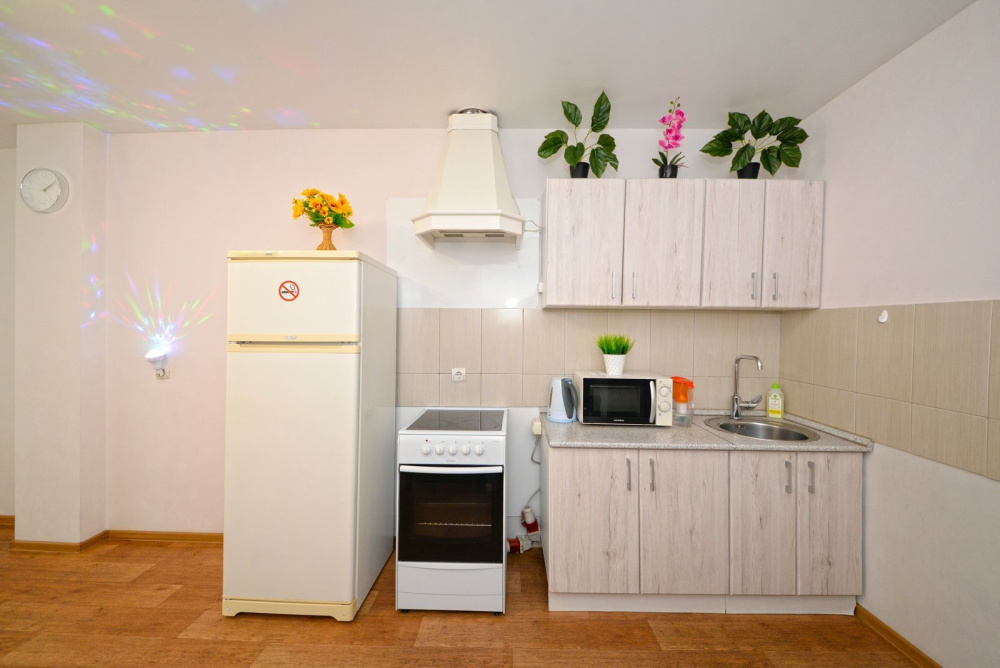 "Уютная и Светлая" 1-комнатная квартира в Волгограде - фото 7