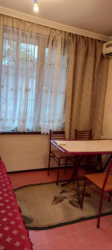 4х-комнатная квартира Акиртава 28 в Сухуме - фото 7