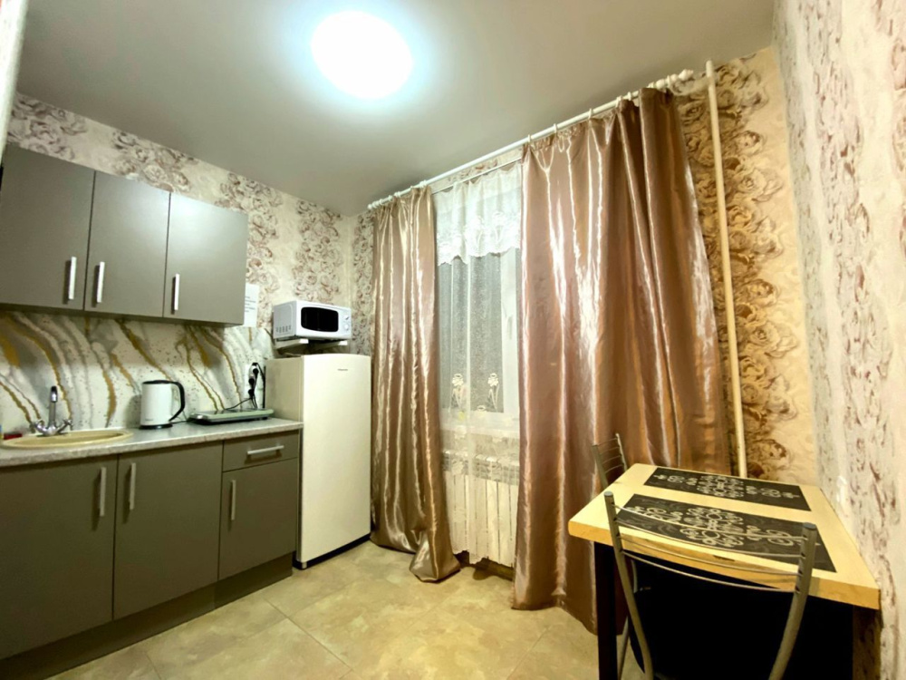 "Уютная на 9-й мкр" 1-комнатная квартира в Тобольске - фото 7
