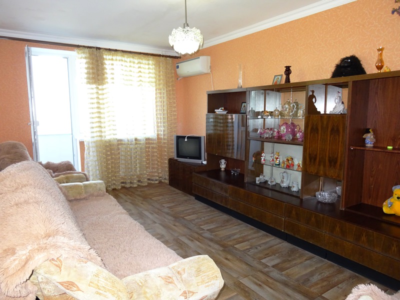3х-комнатная квартира Старшинова 21 в Феодосии - фото 7