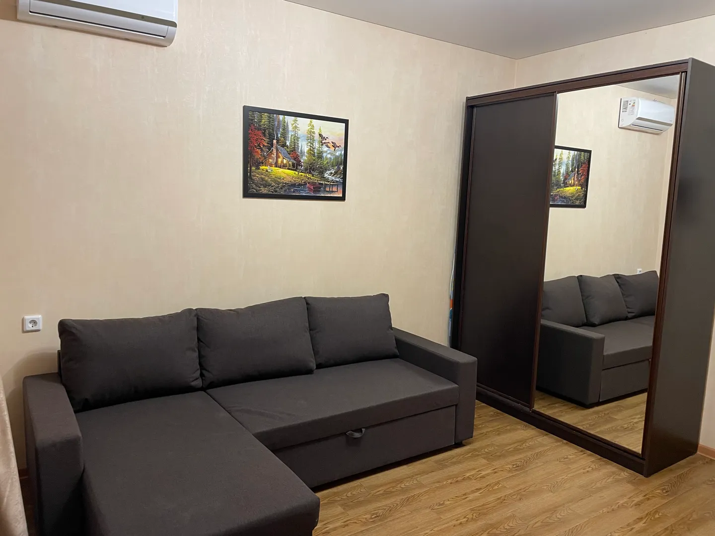 1-комнатная квартира Черноморская 61/б в Миллерово - фото 1