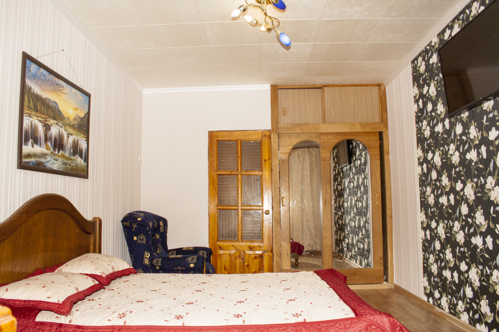 2х-комнатная квартира Соловьева 12 в Гурзуфе - фото 1