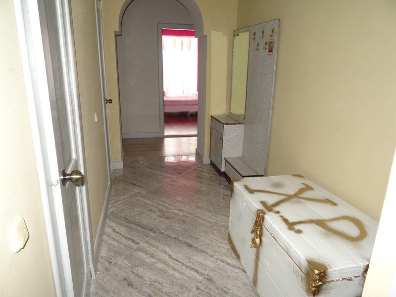 4х-комнатная квартира Курчатова 60 кв 32 в п. Агудзера (Сухум) - фото 9