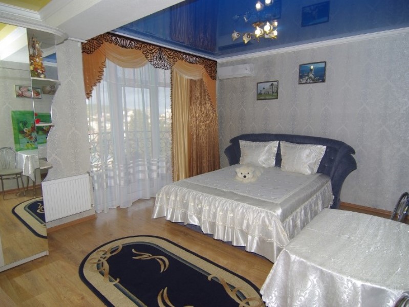 "У Ярославовны" гостевой дом в Алуште - фото 15