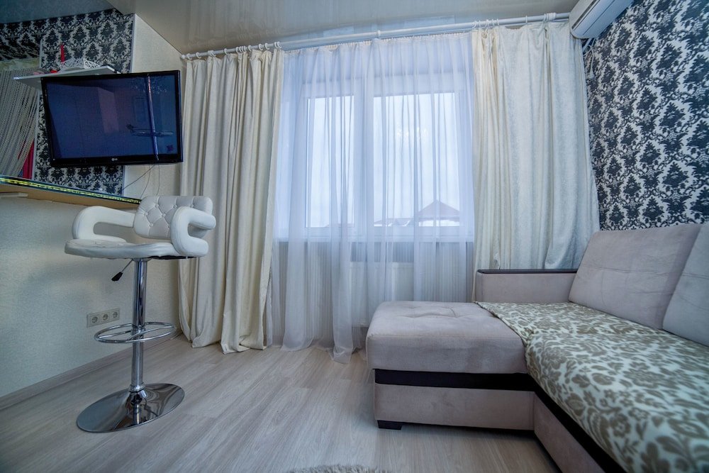 "Арендаград на Гарабурды" 1-комнатная квартира в Смоленске - фото 1