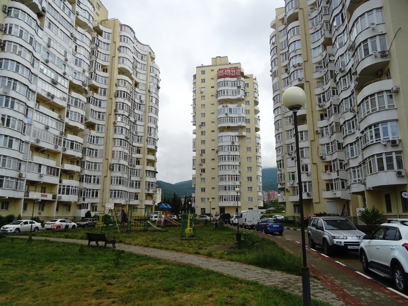 "Париж" 2х-комнатная квартира в Лазаревском - фото 2