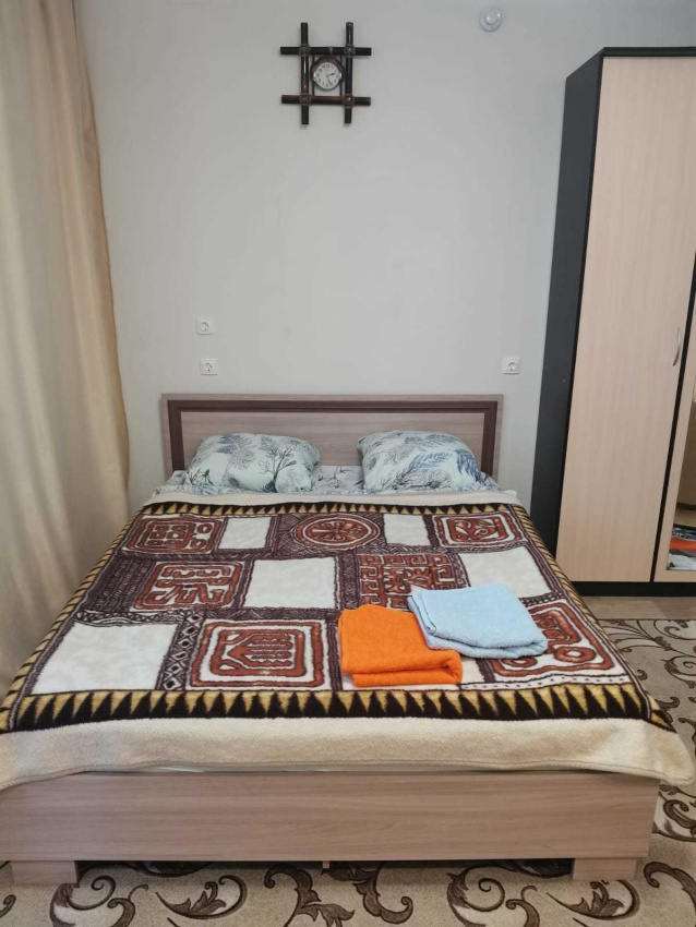 "Новенькая для двоих" 1-комнатная квартира в Ханты-Мансийске - фото 2
