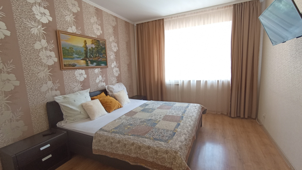 2х-комнатная квартира Костычева 5А в Новосибирске - фото 1