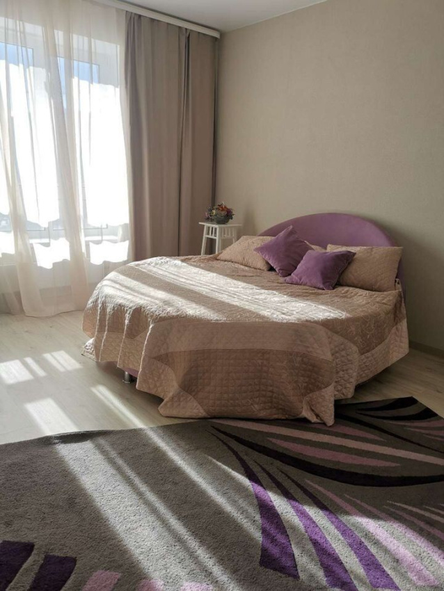 "Уютная светлая и теплая" 1-комнатная квартира в Брянске - фото 1