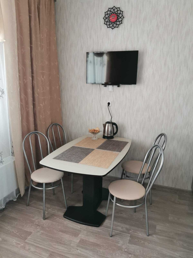 "На Гидронамыве" 2х-комнатная квартира в Ханты-Мансийске - фото 9