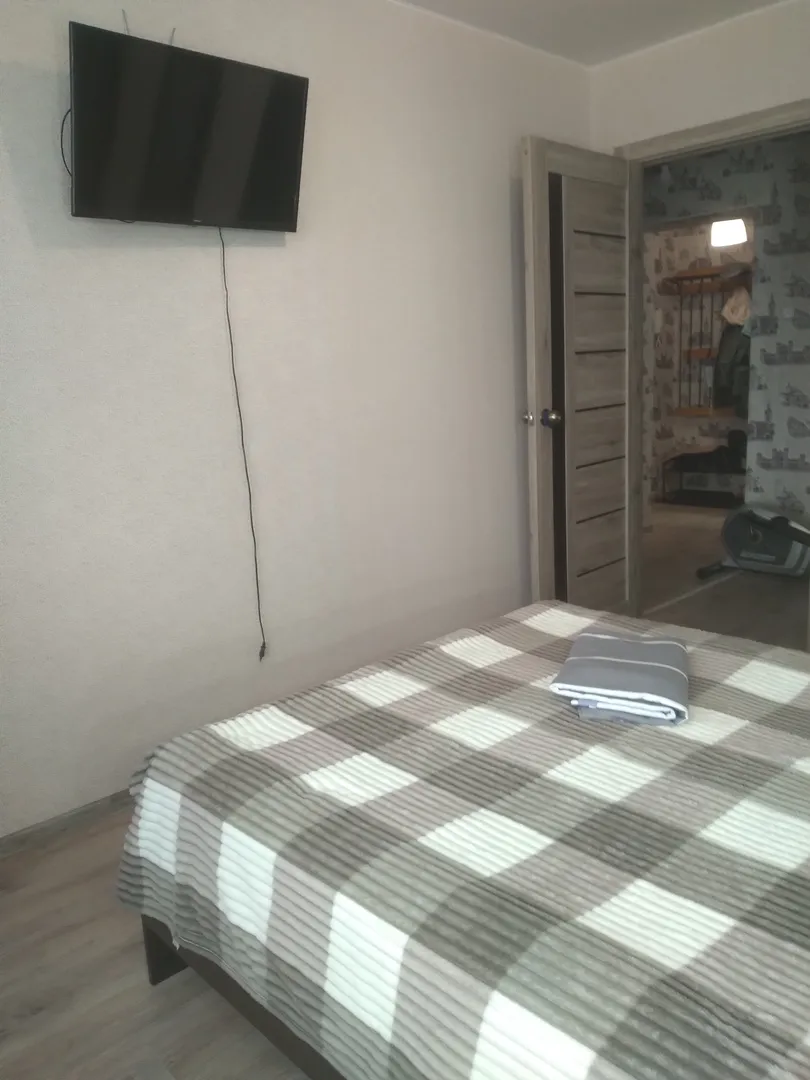 "Уютная квартира" 1-комнатная квартира в Каменск-Шахтинском - фото 1