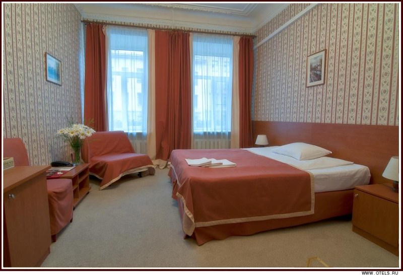 "На Марата" гостевой дом в Санкт-Петербурге - фото 1