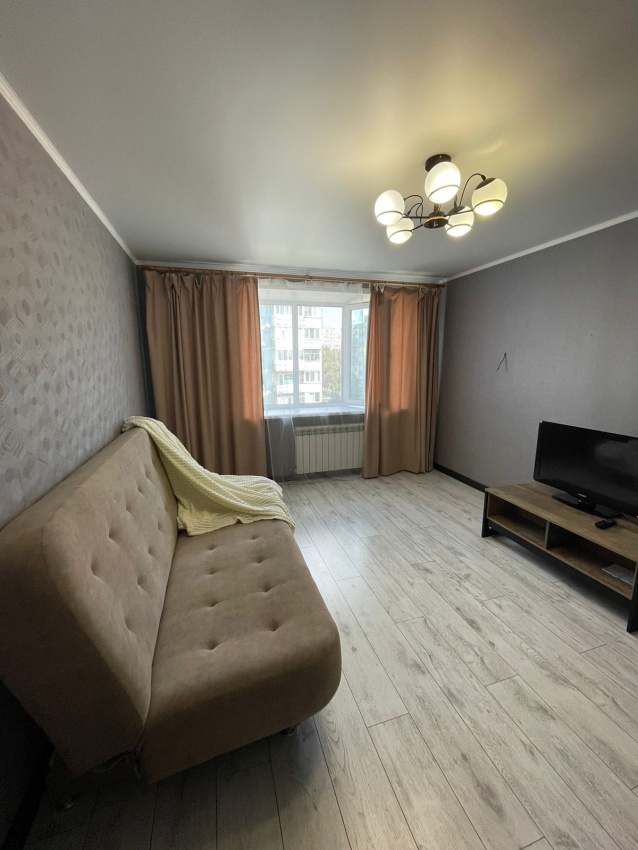 1-комнатная квартира Чернышевского 12 в Брянске - фото 2