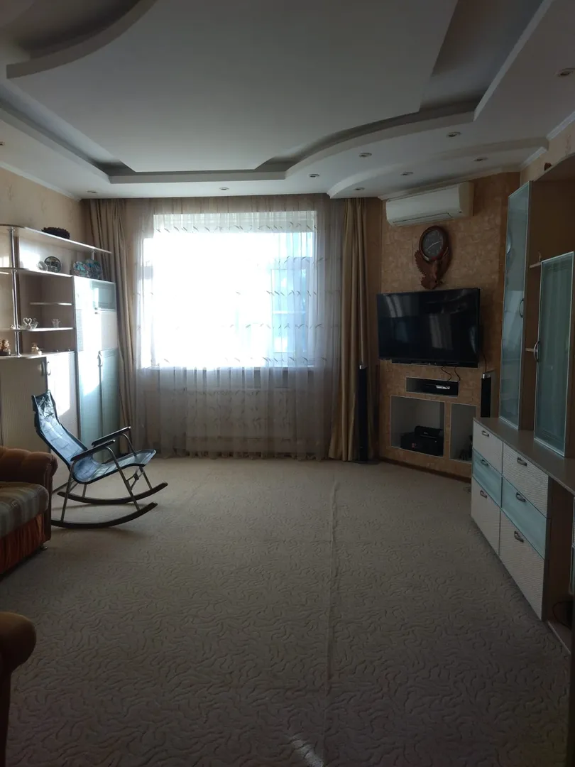 "Уютная и большая" 3х-комнатная квартира в Колпино - фото 14