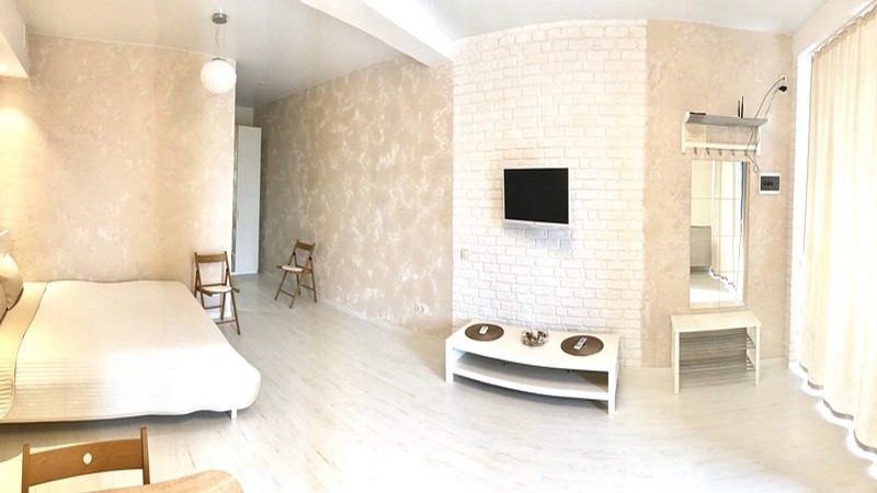 "Лофт" 1-комнатная квартира-студия в Гурзуфе - фото 4
