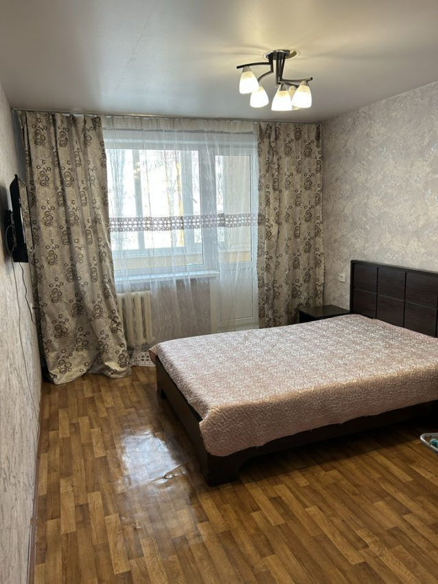 "Со всеми удобствами" 2х-комнатная квартира в Южно-Сахалинске - фото 1