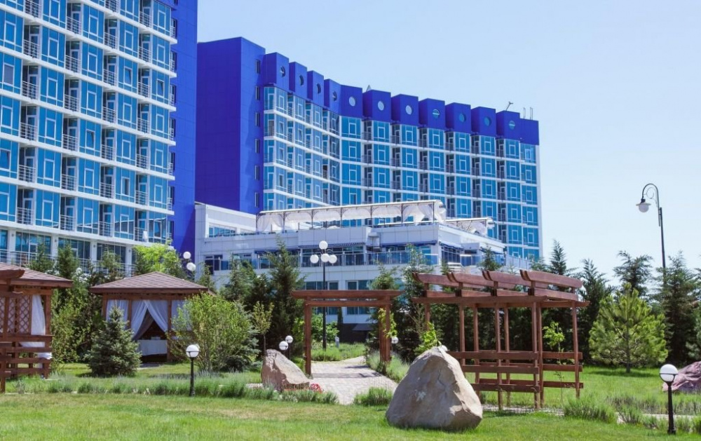 Апартаменты в курортном комплексе "Aqua DeLuxe" в Севастополе - фото 2
