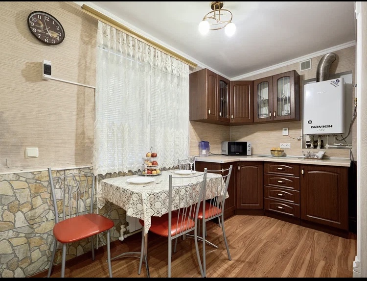 "В Центре Города" 2х-комнатная квартира в Кисловодске - фото 6