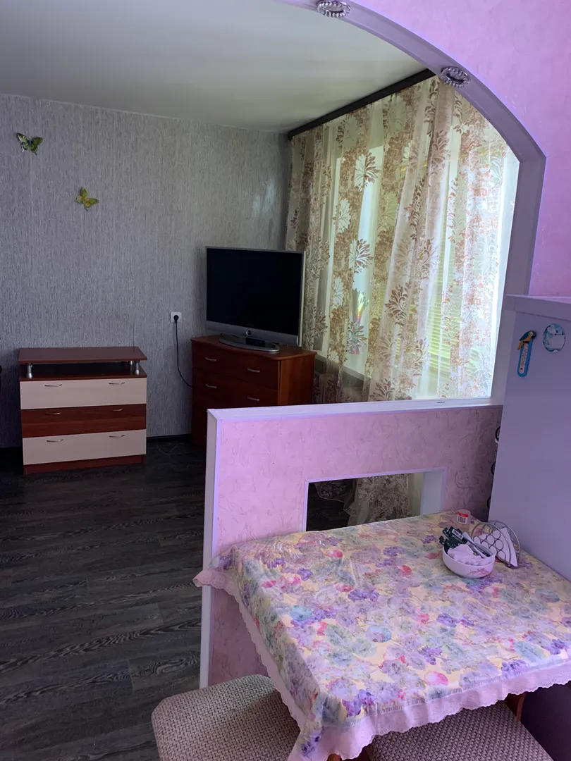 "Уютная в центре города" 1-комнатная квартира в Урае - фото 4