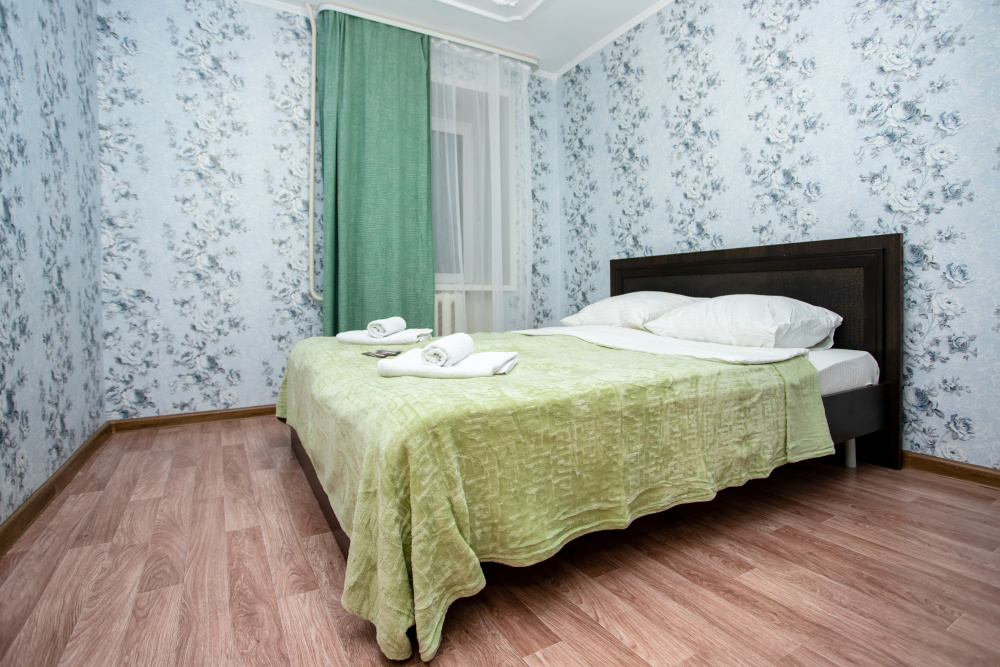 3х-комнатная квартира Демьяна Бедного 109 в Тюмени - фото 1