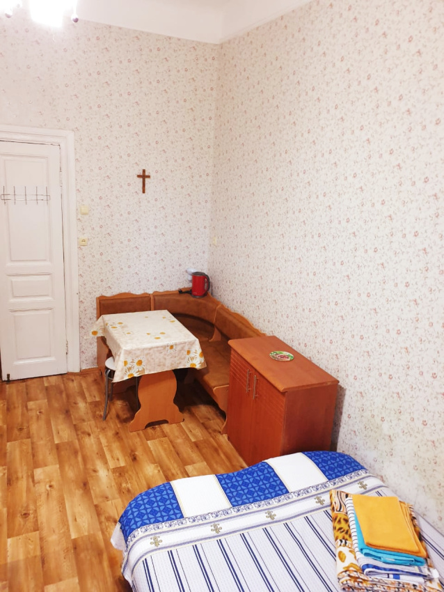 Комнаты Дувановская 13 в Евпатории - фото 14