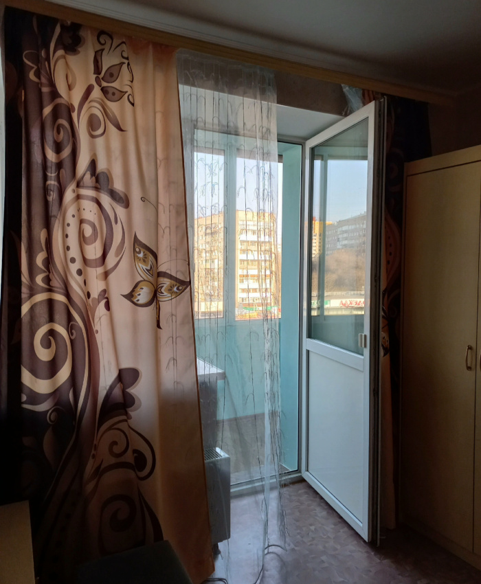 "Просторная и уютная" 2х-комнатная квартира в Волгограде - фото 18
