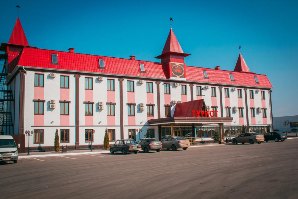"Турист" гостиница в Саратове - фото 1