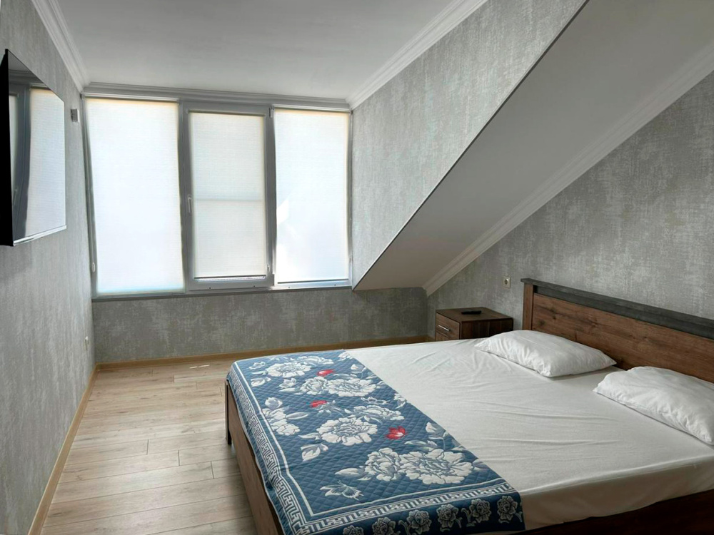 "С видом на море" 2х-комнатная квартира в Каспийске - фото 1