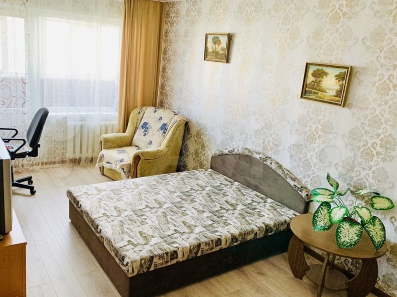 2х-комнатная квартира Свердлова 86 в Керчи - фото 1