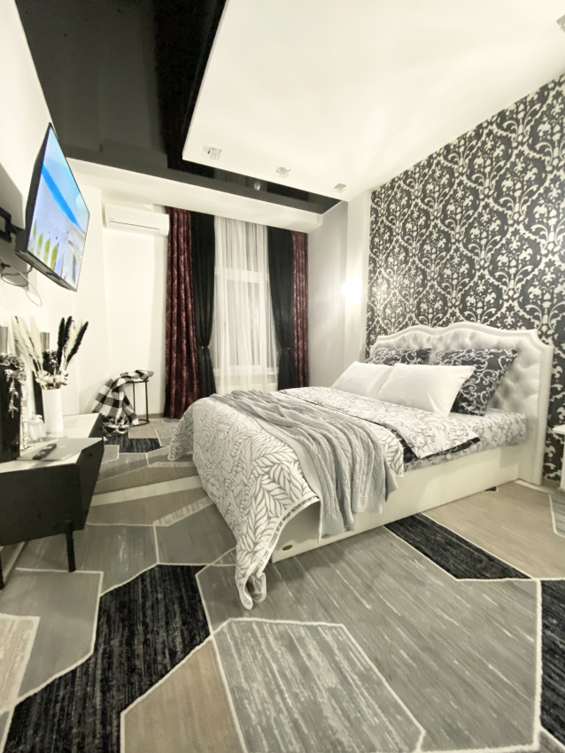 "BLONJI-NYAR (Белое-Черное)" 1-комнатная квартира в Симферополе - фото 14