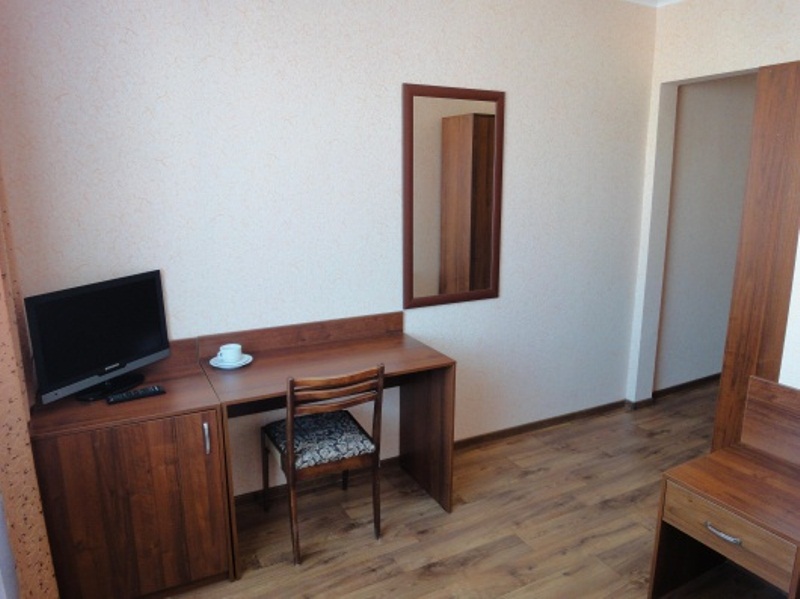 "Заря" гостиница в Бугуруслане - фото 2