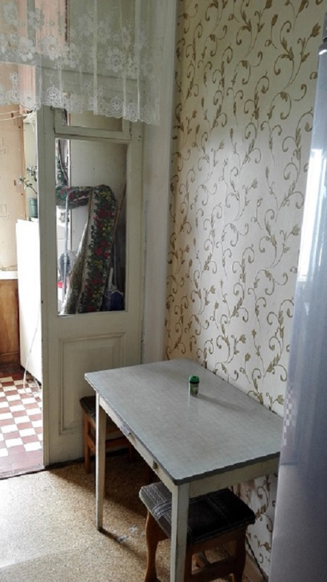 Комната в 3х-комнатной квартире Ардзинба 26 в Гагре - фото 9