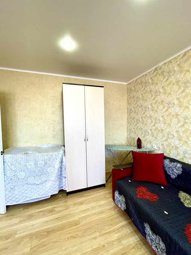 1-комнатная квартира Демьяна Бедного 29 в Крымске - фото 8