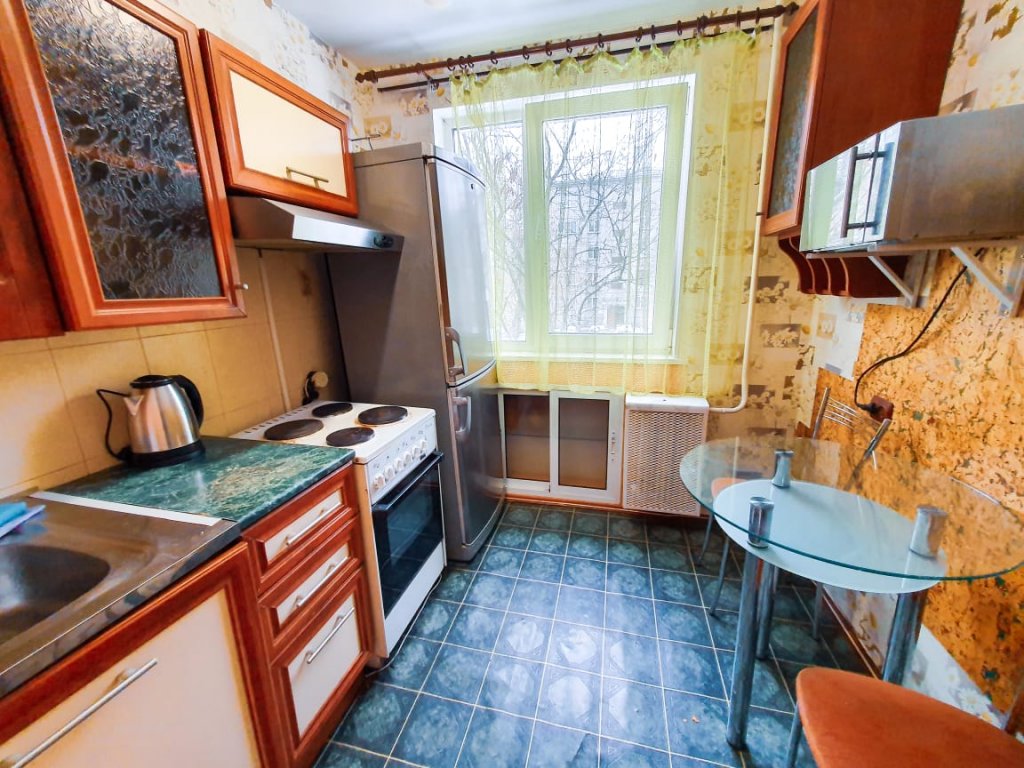 1-комнатная квартира Толстого 10 в Белово - фото 2