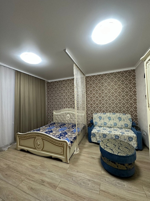 3х-комнатная квартира на земле Авиации 27 в Кисловодске - фото 1