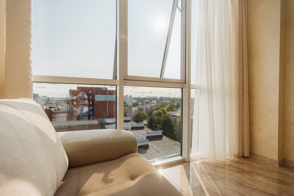 "С панорамными окнами" 1-комнатная квартира в Калуге - фото 10