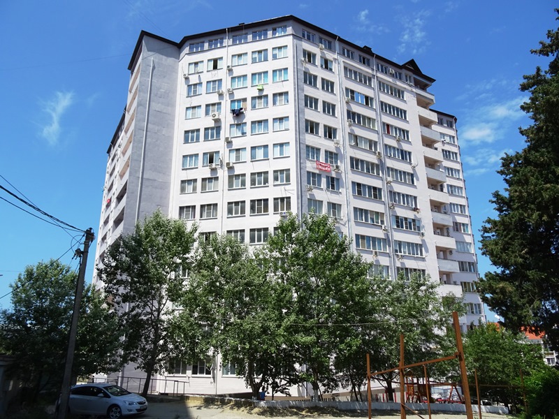 Квартира-студия Ленина 288 кв 184 в Адлере - фото 1