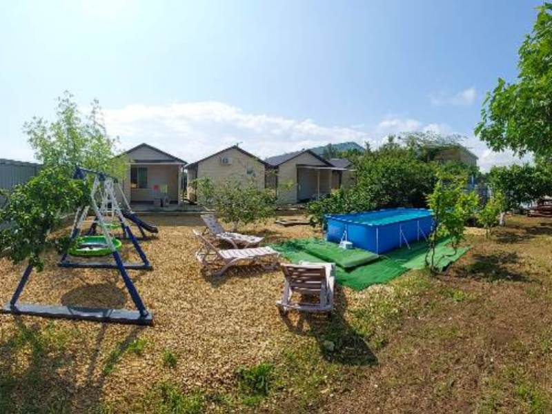 "Уютные домики" частный сектор в Кучугурах - фото 1
