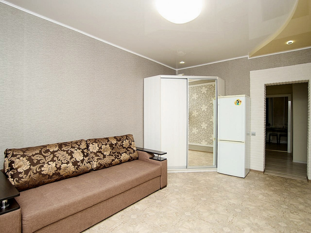 2х-комнатная квартира Вагнера 76 в Челябинске - фото 2