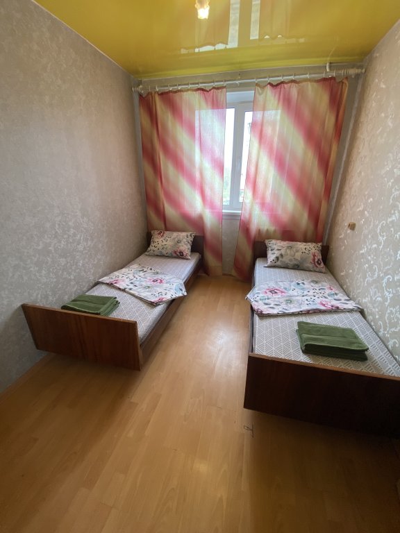 "Для Командировочных" 3х-комнатная квартира в Белово - фото 5