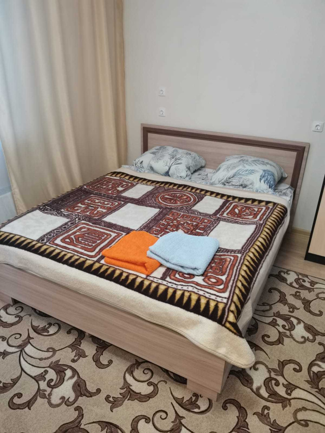 "Новенькая для двоих" 1-комнатная квартира в Ханты-Мансийске - фото 1