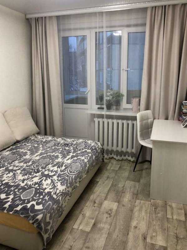 3х-комнатная квартира Солнечный 3 кв 9 в Саянске - фото 1