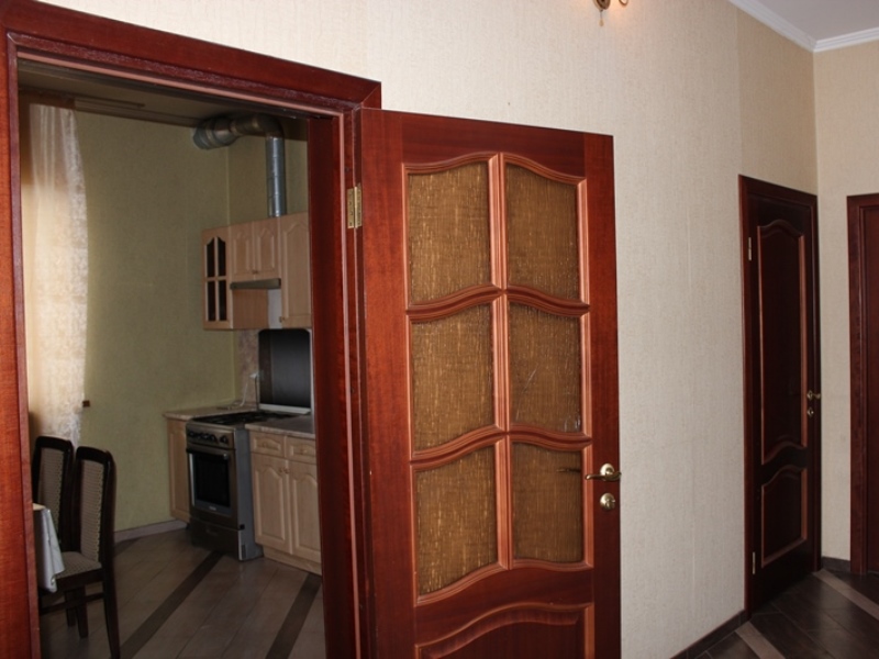 3х-комнатная квартира Пластунская 65/3 в Сочи - фото 9