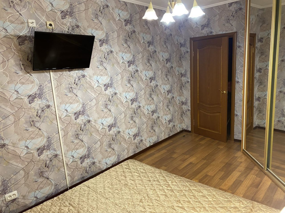 3х-комнатная квартира Чехова 7 в Южно-Сахалинске - фото 2