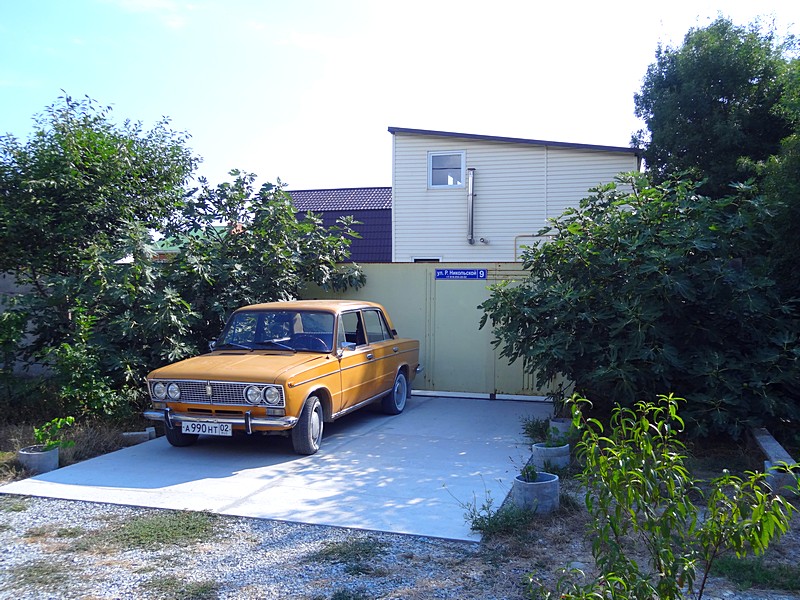 "Retro Garage" частный сектор в Голубой Бухте - фото 2
