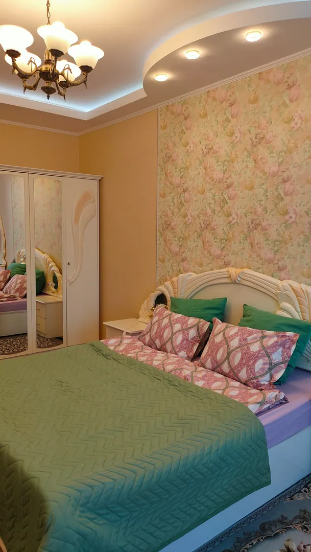 "Шикарная с террасой" 1-комнатная квартира в Петергофе - фото 2
